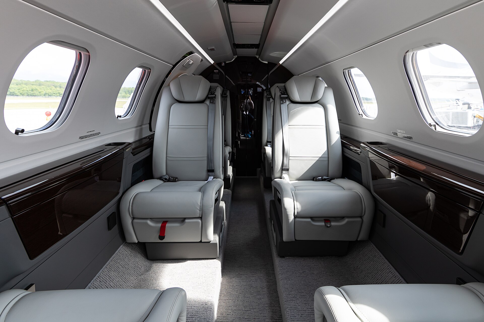 Interior de cabina de jet privado